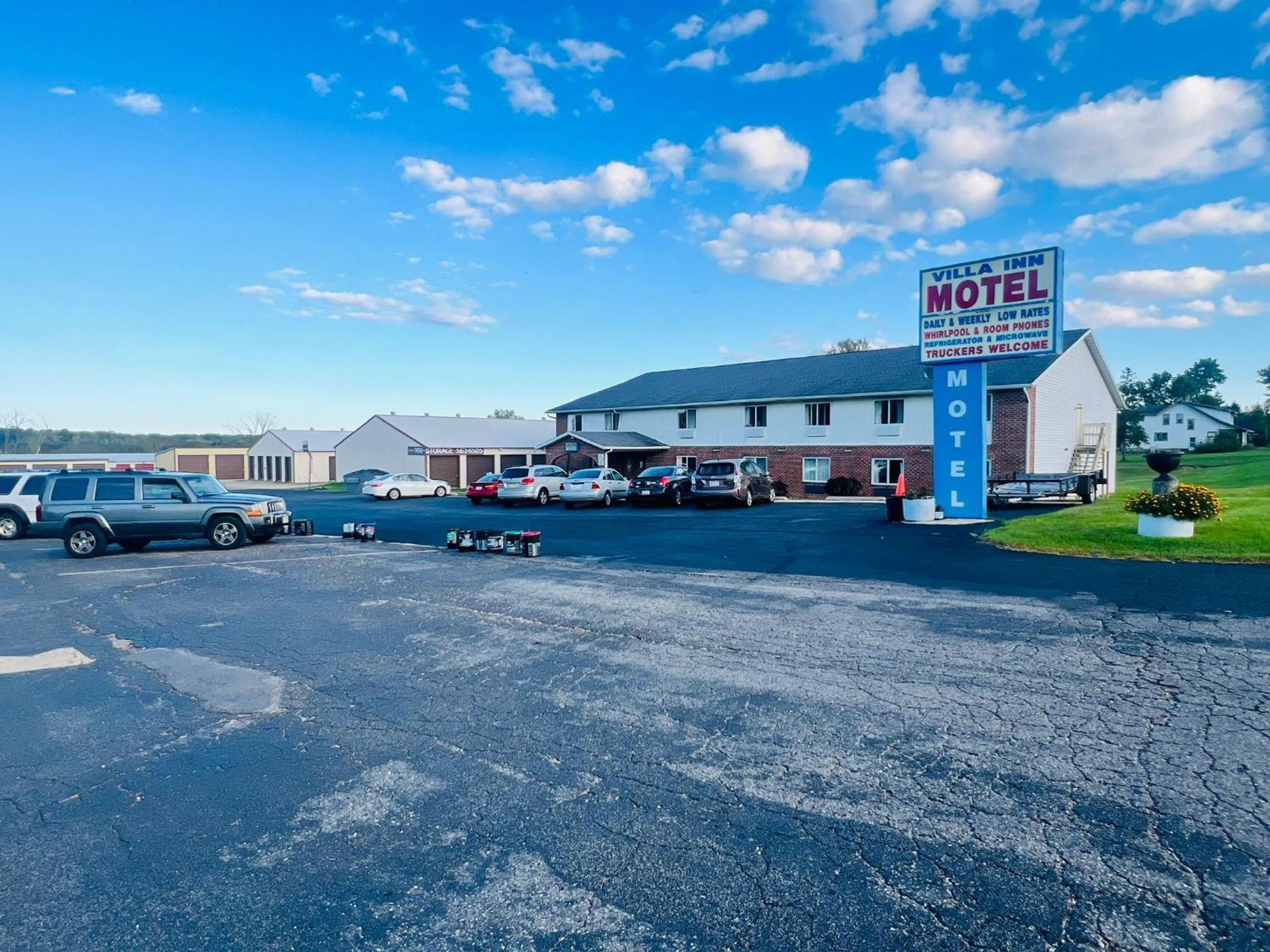 Fort Atkinson Villa Inn Motel Near Hwy 12 Wi Capital O מראה חיצוני תמונה